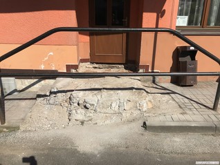 Oprava schodů u kulturního domu